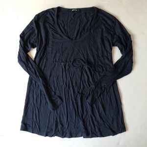 Gap maternity tee